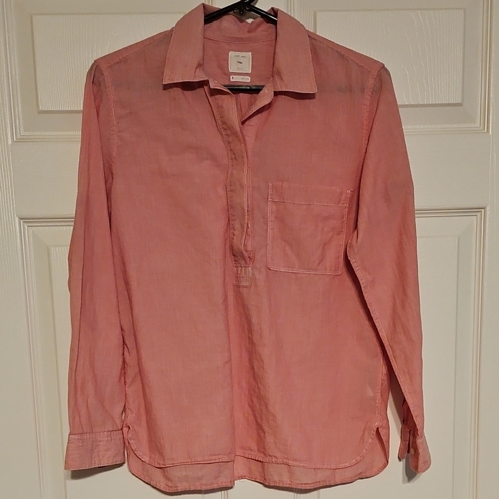 GAP Lightweight Striped Red & White Shirt